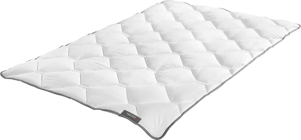 Badenia Trendline Micro Rezistent la fierbere, Plapumă ușoară pentru vară, lavabilă la fierbere până la 95 de grade, 135 X 200 Cm, certificat Oeko- Tex, Fabricat în Germania