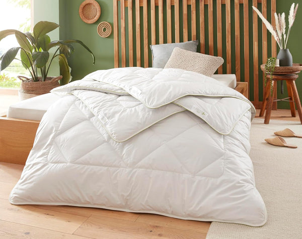 Badenia Trendline Eco Quilt Camel Lightweight 155 X 220 Cm, alb, certificat Öko-Tex, produs în conformitate cu standardul de calitate german
