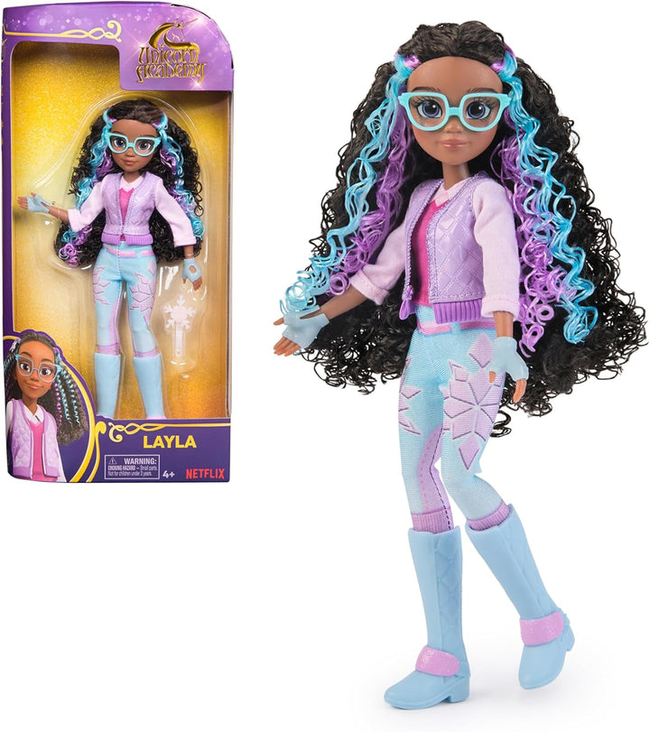Unicorn Academy Deluxe Masked Ball Sophia - păpușă de 24 cm din popularul serial Netflix cu 2 ținute, dress-up clasic și joc de rol, vârsta 4+