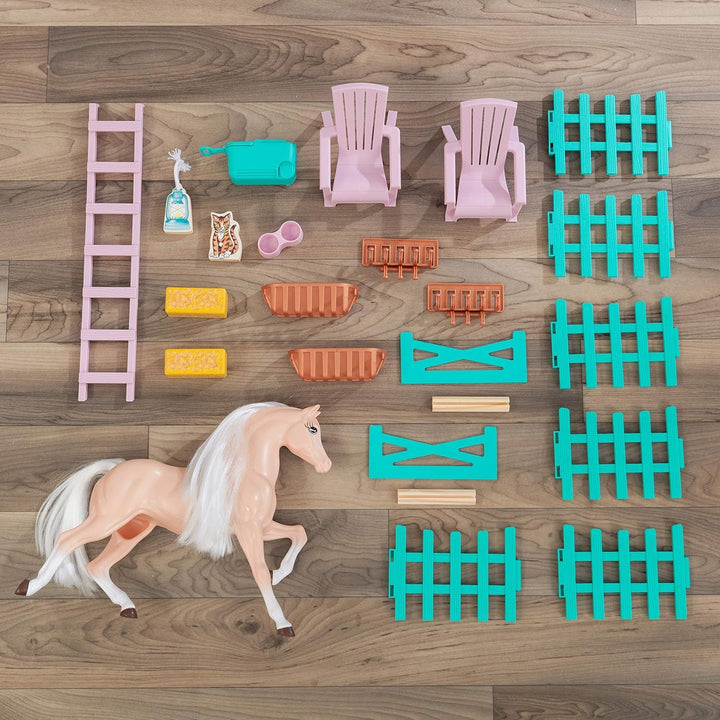 Casa de păpuși Kidkraft Sweet Meadow Horse Stable cu cal - set de joacă din lemn cu mobilier și accesorii, cadou de jucărie cu cal pentru băieți și fete de la 3 ani, 63534