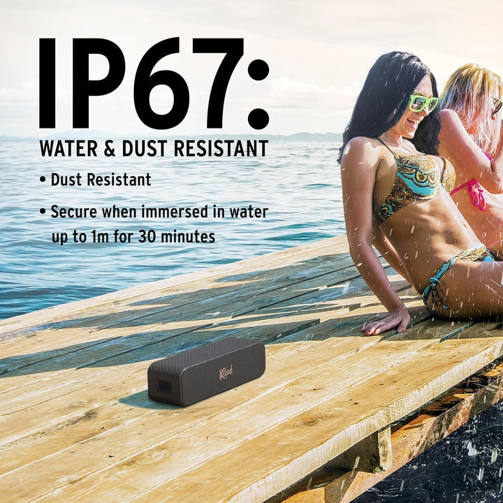 Klipsch Detroit, Difuzor Bluetooth portabil cu două tweeter-uri de 2,5 cm, woofers de 7,6 cm, rezistent la apă IP67 și baterie cu autonomie de 20 de ore. Experiență de concert live. Culoare: negru.