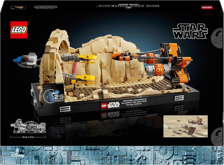 LEGO Star Wars Pod Race in Mos Espa - Diorama, Set pentru adulți, Kit model Amenințarea întunecată, include Podracerul lui Anakin Skywalker, piesă de colecție, cadouri pentru bărbați și femei 75380