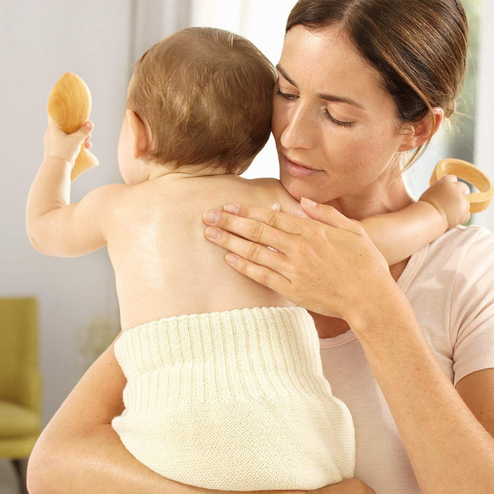 WELEDA Organic Baby Calendula Care Cream Body & Face 30ml - Cremă de față / cremă de piele pentru cosmetice naturale cu ulei de susan și lanolină pentru îngrijirea pielii uscate. Cremă hidratantă de îngrijire pentru bebeluși și copii