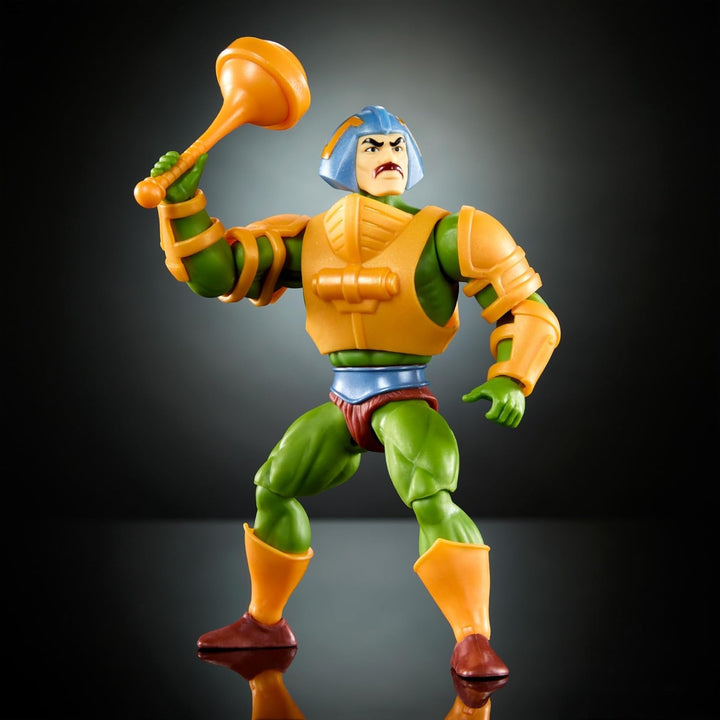 Jucărie Masters of the Universe Origins, Man-At-Arms Duncan figurină de acțiune din colecția de desene animate, înălțime aprox. 14 cm, erou cu armură detașabilă și accesorii, HYD25