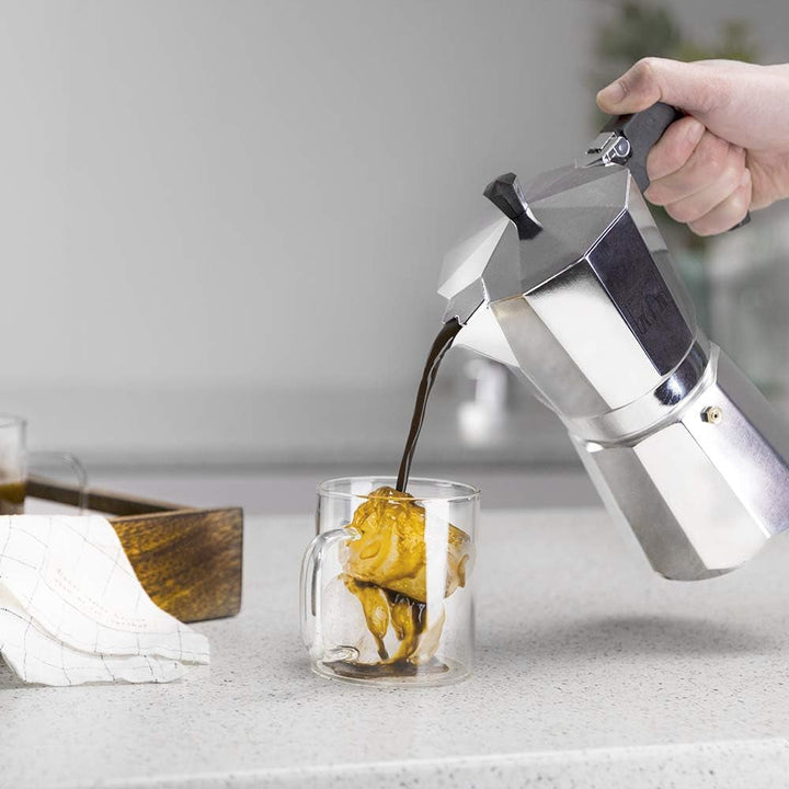 Cafetieră italiană Cecotec Mokclassic 300 Shiny. Cafetieră din aluminiu, Pentru toate tipurile de aragazuri, 3 căni, Sigiliu din silicon, Mâner ergonomic, rezistent la căldură, Filtru și supapă din oțel inoxidabil.
