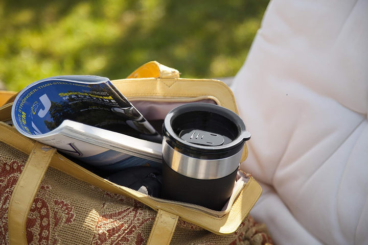 Espressor Bestron cu cană izolată, espressor de camping pentru cafea măcinată la filtru, espressor mic pentru 2 cești mari, 750 wați, culoare: negru/argintiu