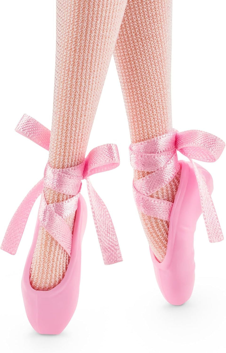 Păpușă Barbie Signature Ballet Wishes (brunetă, aprox. 30 cm), mobilă, cu costum de balerină, tutu, pantofi de vârf și diademă, cadou pentru copii cu vârsta peste 6 ani, JCW44