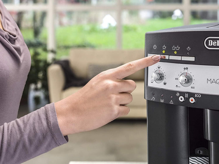 De'Longhi B ESAM 3000 aparat de cafea complet automat, oțel inoxidabil, 1,8 litri, negru
