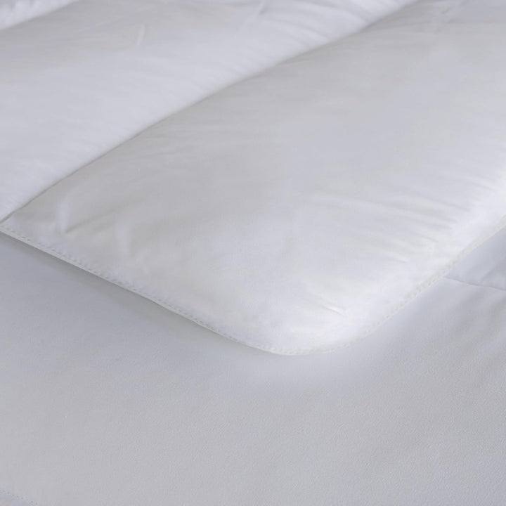 BOHEME | Plapumă/ Umplutură pentru pat 120 cm, plapumă 300 G/M², umplutură hipoalergenică din fibre respirabile antiacarieni, umplutură extra moale și antibacteriană, dimensiuni 200 X 200 cm