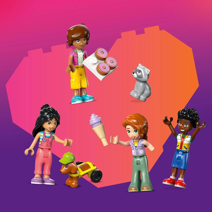 Casa din copac LEGO Friends, set de construit și jucat pentru jocuri de rol, casă de jucărie pentru fete de la 8 ani, set cu 4 minifigurine de personaje și 2 figurine de animale, idee de cadou pentru copii 42652