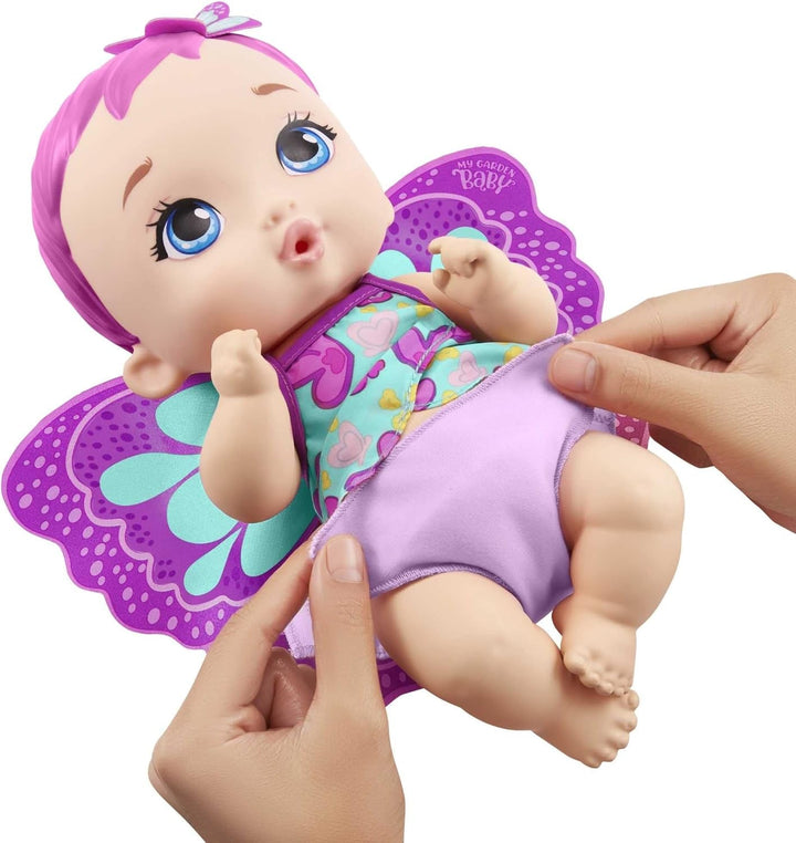 My Garden Baby GYP10 - Păpușă fluture pentru hrănit și îmbrăcat (30 cm), cu scutec reutilizabil, haine și aripi detașabile, jucărie pentru copii de la vârsta de 2 ani