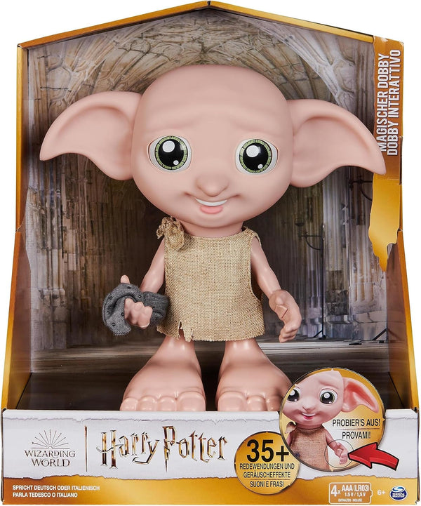 Wizarding World Harry Potter - Păpușa interactivă Dobby House Elf cu peste 30 de sunete, propoziții și mișcări, germană-italiană, jucărie pentru copii de la 6 ani, Fan Article