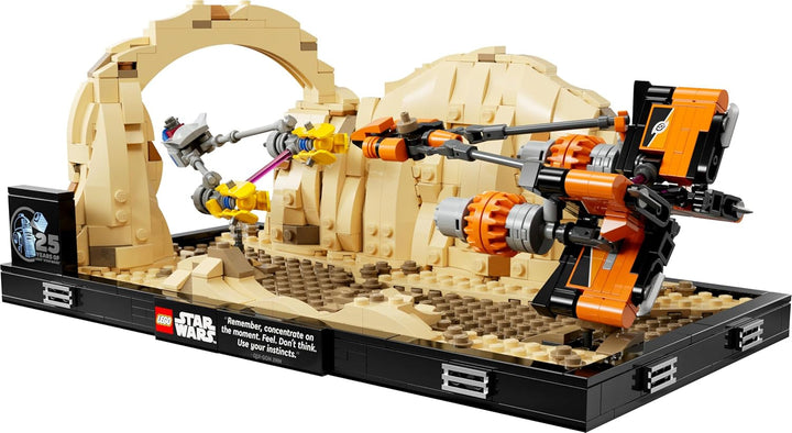 LEGO Star Wars Pod Race in Mos Espa - Diorama, Set pentru adulți, Kit model Amenințarea întunecată, include Podracerul lui Anakin Skywalker, piesă de colecție, cadouri pentru bărbați și femei 75380