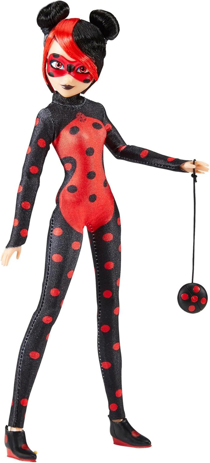 Bandai - Miraculous Ladybug - Doll Marinette Colour Change Surprise - Păpușă articulată Miraculous, 26 Cm + 3 surprize - Model aleatoriu - P50390
