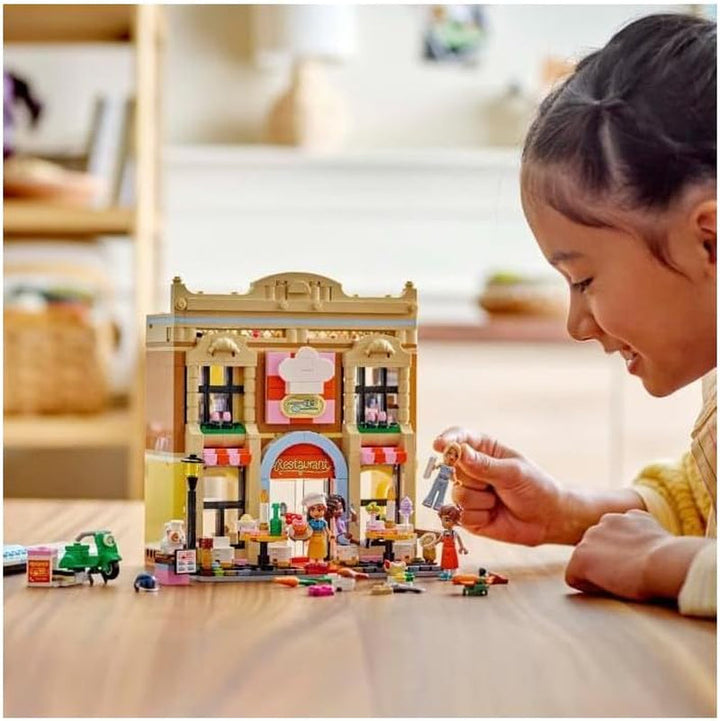 Restaurant și școală de gătit LEGO Friends, set de joacă de rol, jucărie educativă pentru copii de la 8 ani, promovează dezvoltarea socială, cadou de ziua de naștere sau de Crăciun pentru fete 42655