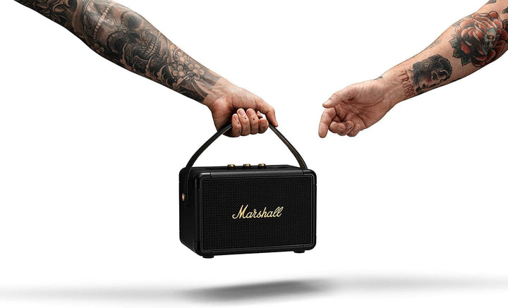Marshall Kilburn II Difuzor portabil Bluetooth rezistent la apă, fără fir - negru și alamă