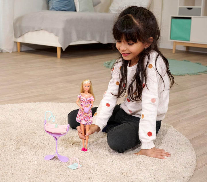 Simba 105733680 Steffi LOVE Doll Hello Baby (29 Cm) - Păpușă de joacă gravidă cu burtă în creștere, păpușă și accesorii - jucărie pentru copii pentru fete și băieți de la 3 ani, negru