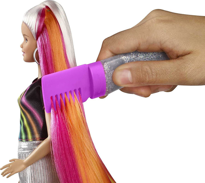 Barbie FXN96 - Rainbow Glitter Hair Doll cu păr blond lung, curcubeu ascuns de cinci culori, gel cu sclipici, perie de păr, accesoriu pentru coafat, cadou de jucărie pentru copii de la 5 ani în sus