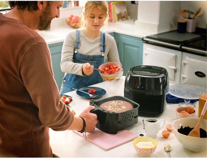 Russell Hobbs Heißluftfritteuse L 4L Rapid Airfryer [Sehr Kleines Gehäuse/7 Kochfunktionen/10 Programme] Satisfry (Spülmaschinenfest, Max 220°C, Fritteuse Ohne Öl, Grillen,Backen,Braten Etc) 27160-56