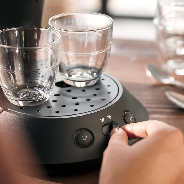 Aparat de cafea cu doze Philips Senseo Original plus - Selectare putere cafea, Tehnologie Coffee Boost, Ecologic, Funcție pentru două cești, Rezervor de apă de 0,7 l, Încălzire rapidă, Crema catifelată (CSA210/60)