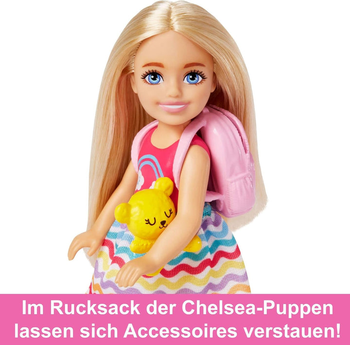 Jucărie Barbie, păpușă Chelsea și accesorii, set de călătorie cu câine și 6 piese, inclusiv suport pentru câine, HJY17