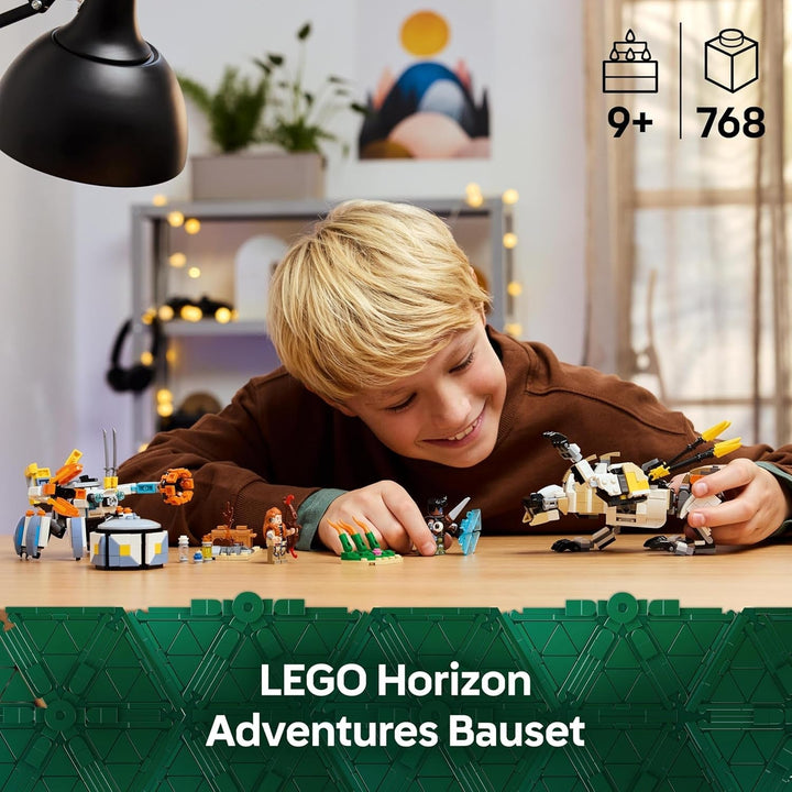 LEGO Horizon Adventures Aloy și Varl vs. Armoured Walker și Sawtooth, jucărie cu mașini monstru și minifigurine, set de colecție pentru fanii jocurilor video, băieți și fete de peste 9 ani 77037