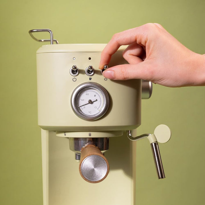 Espressoare Cecotec Compact Power Espresso 20 Retro Green 1100 W, 20 bar, sistem termoblock, abur pivotant, braț pentru filtru cu ieșire dublă și 2 filtre, 1,25 litri