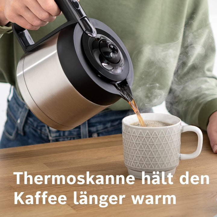Cafetiera cu filtru Bosch Styline TKA8A054, Termos din oțel inoxidabil de 1,1 litri, Pentru 8-12 cești, Rezervor de apă detașabil, Stop picurare, Suport filtru pivotant, Compartiment de depozitare cablu, 1100 W, Roșu