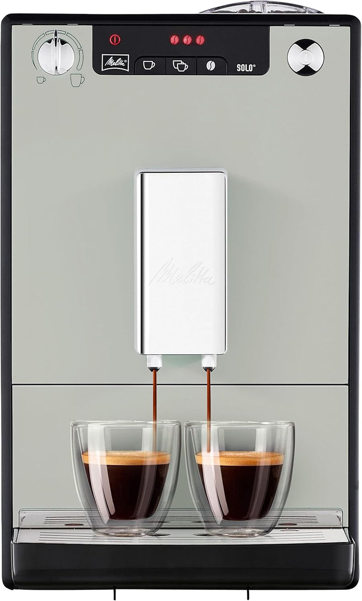 Melitta Solo - Mașină de cafea complet automată cu gura de scurgere reglabilă pe înălțime, Mașină de cafea mică cu rezervor de apă detașabil, De exemplu, pentru espresso sau cremă de cafea, Negru pur