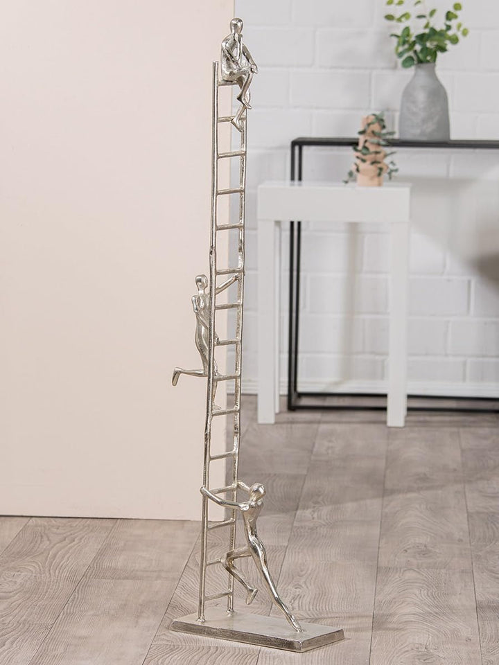 GILDE Deko große Figur Skulptur XXL - sculptură decorativă argintie realizată din aluminiu culoare: argintiu - decorare camera de zi cadou aniversare înălțime 114 cm Statuete si sculpturi Naty Shop argint Înălțime 114 cm